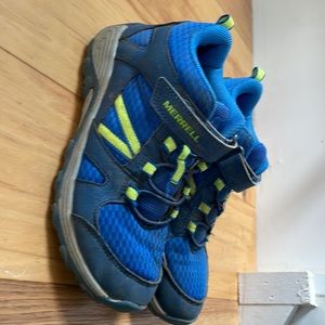 Kids Merrell high top shoes